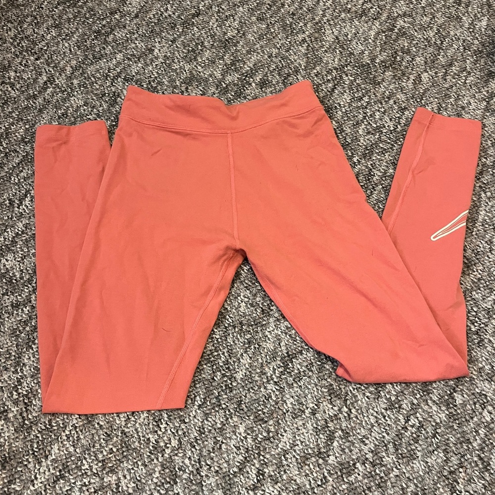 Coral Pink Nike Leggings 🔥🔥